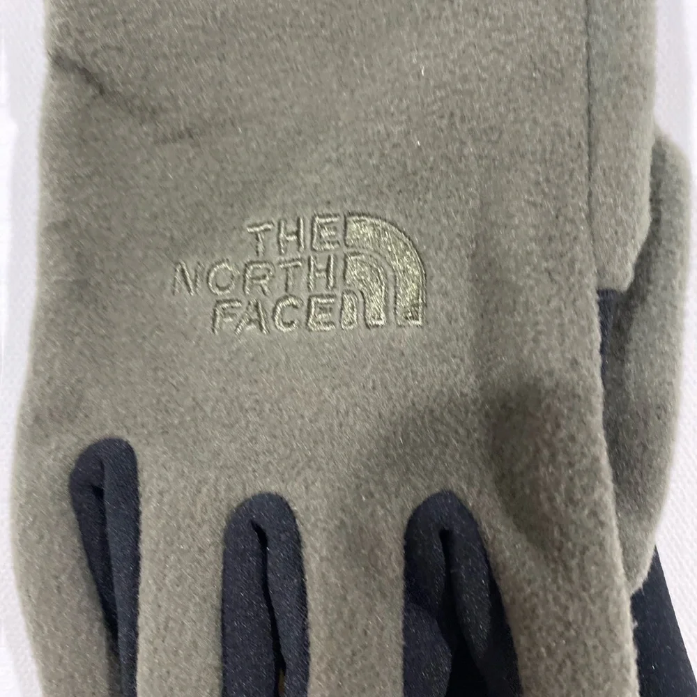 The North Face Olive and Black Glacier Gloves - Picture 3 of 5